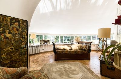 Historic Villa for sale Griante, Lombardy:  Bedroom