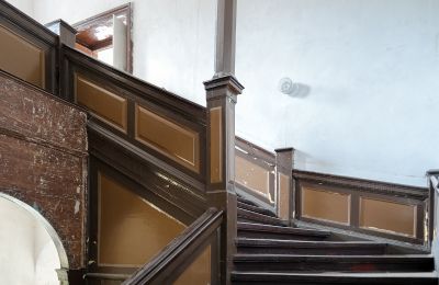 Brandenburg an der Havel: Castle for auction, Hallway