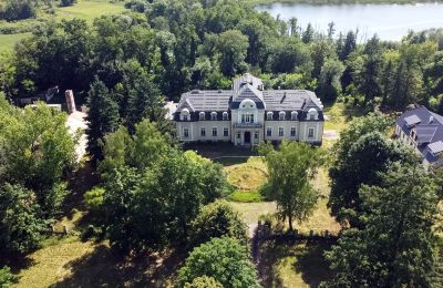 Castle for sale Mielno, Greater Poland, Front view
