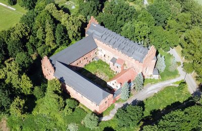 Medieval Castle for sale Barciany, Wiosenna, Warmian-Masurian Voivodeship:  Drone