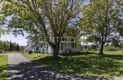 Historic Villa for sale Yarmouth, Beaver River Road 56, Nouvelle-Écosse:  Einfahrt