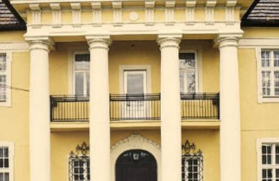 Manor House for sale 02747 Strahwalde, Schlossweg 11, Saxony, Portico