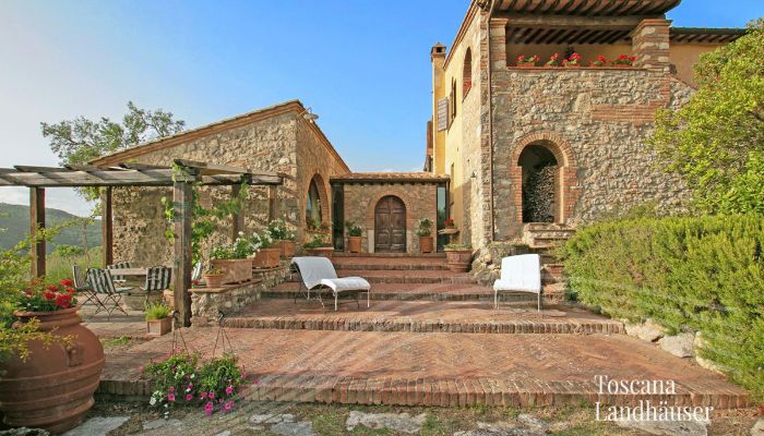 Country House for sale Sarteano, Tuscany,  Italy