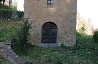 Castle for sale San Leo Bastia, Palazzo Vaiano, Umbria:  