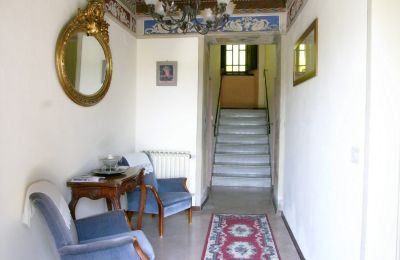 Manor House for sale Caprese Michelangelo, Tuscany, Entrance