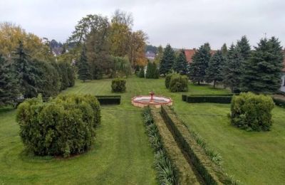 Castle for sale Czyżów Szlachecki, Holy Cross Region, Garden