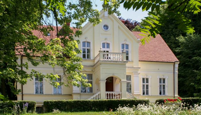 Manor House for sale Chojnice, Pomeranian Voivodeship,  Poland