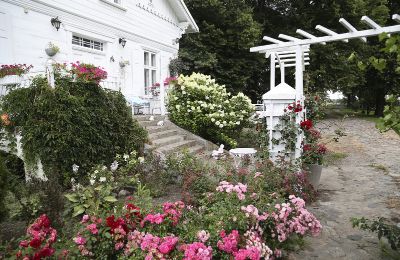Manor House for sale Lichnowy, Pomerania, Garden