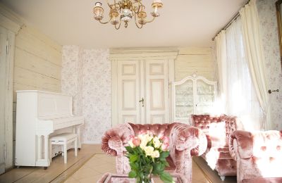 Manor House for sale Lichnowy, Pomerania, Living Room
