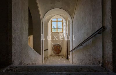 Castle for sale Cítoliby, Zamek Cítoliby, Ústecký kraj, Hallway