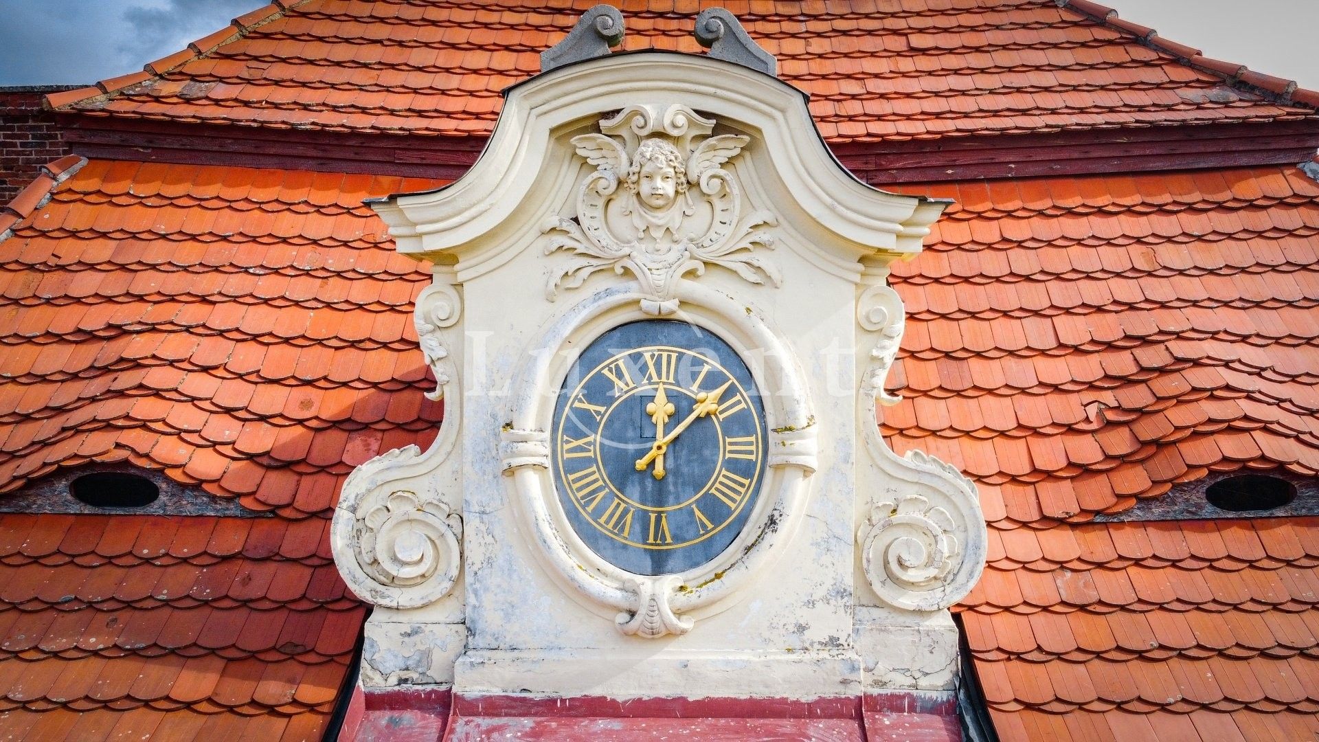 Photos Baroque castle in Mirošov, West Bohemia