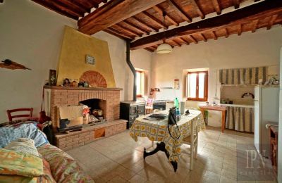 Country home for sale 06019 Pierantonio, Umbria, Photo 8/22
