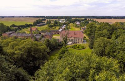 Castle for sale Przybysław, West Pomerania, Palace Garden