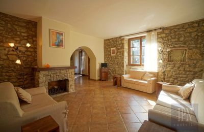 Country House for sale 06019 Pierantonio, Umbria:  Living Room