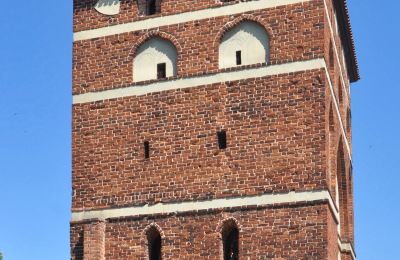 Historical tower for sale Malbork, Brama Garncarska, Pomerania, Exterior View