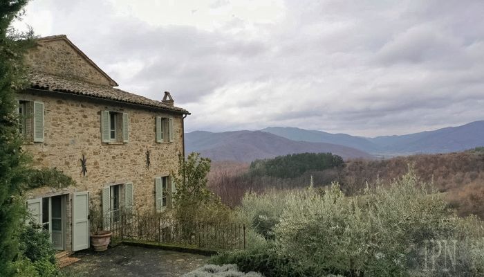 Farmhouse for sale Città di Castello, Umbria,  Italy