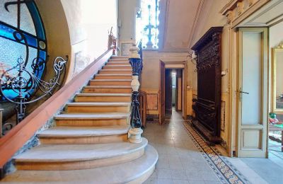 Historic Villa for sale Golasecca, Lombardy:  Staircase