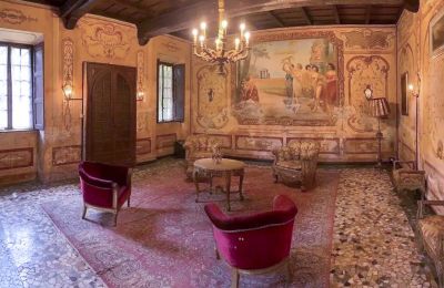 Castle for sale Cavallirio, Piemont:  Details