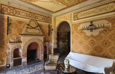 Castle for sale Cavallirio, Piemont:  