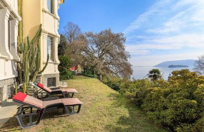 Historic Villa for sale Verbano-Cusio-Ossola, Suna, Piemont:  Property