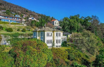 Historic Villa for sale Verbano-Cusio-Ossola, Suna, Piemont:  