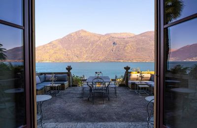 Historic Villa for sale Cannobio, Piemont, View