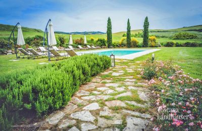 Country House for sale Castiglione d'Orcia, Tuscany:  RIF 3053 Pool