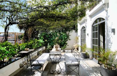 Historic villa for sale İstanbul, Tom Tom, Nur-i Ziya Sokak, Terrace