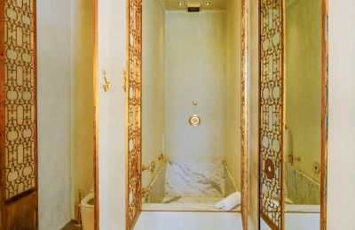 Historic villa for sale İstanbul, Tom Tom, Nur-i Ziya Sokak, Photo 26/33