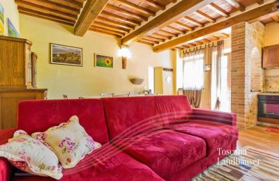 Country House for sale Chianciano Terme, Tuscany:  RIF 3061 Wohn-Essbereich mit Küchenzeile