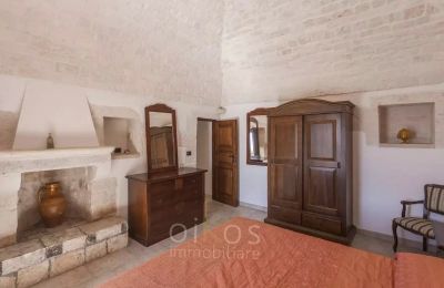 Trullo for sale Cisternino, Apulia, Photo 5/29