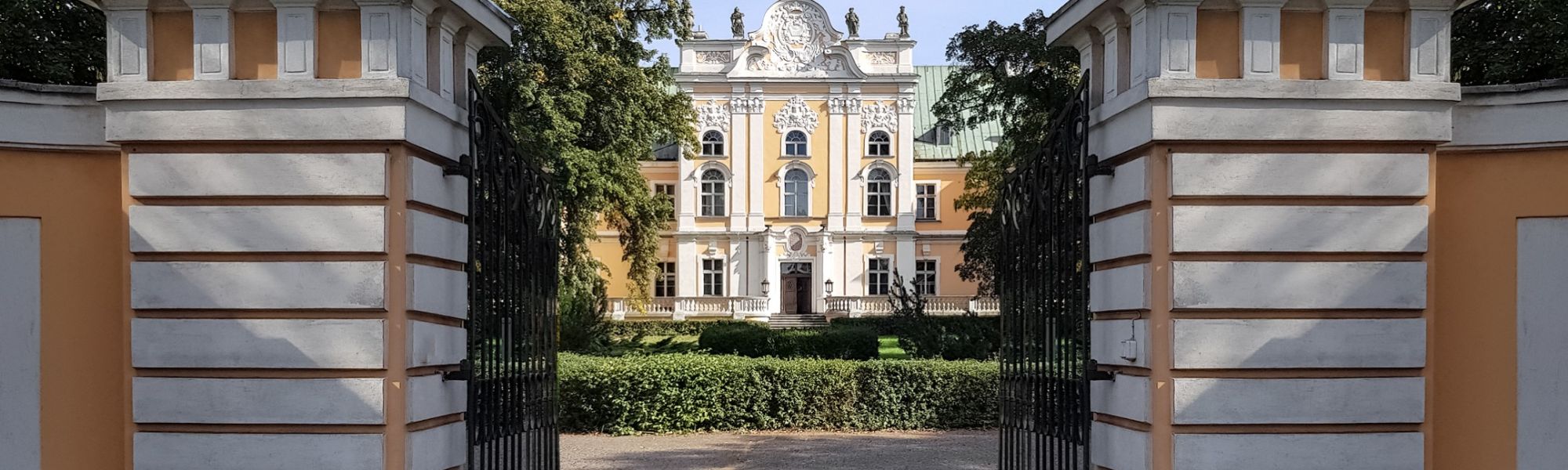 Photos Polish castle for sale in Czempiń