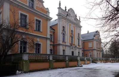 Castle for sale Czempiń, Greater Poland, Front view