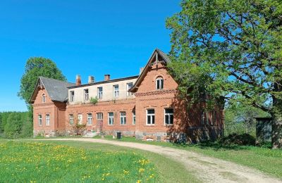 Manor House for sale Gulbere, Vidzeme:  Exterior View