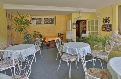 Historic Villa for sale 72574 Bad Urach, Baden-Württemberg:  Wintergarten