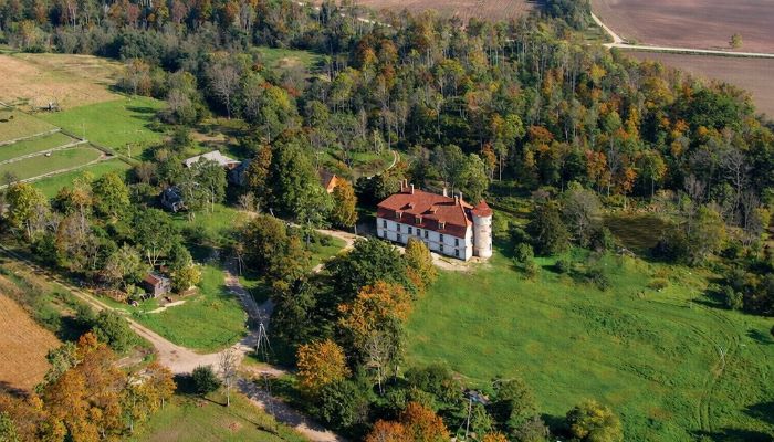 Manor house for sale Skrunda, Courland