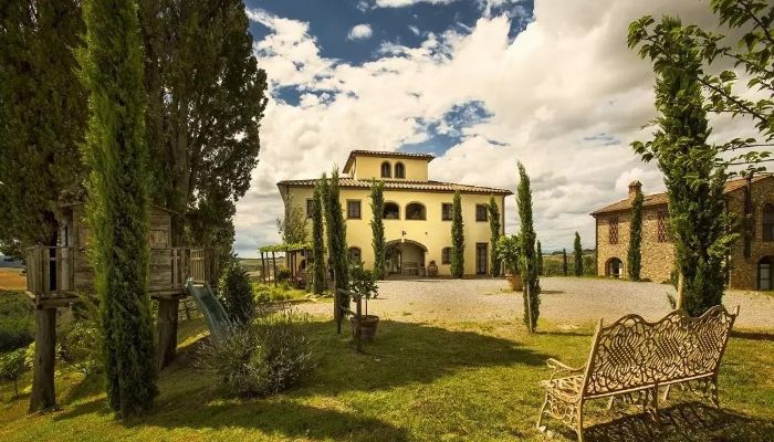 Historic Villa Montaione 3
