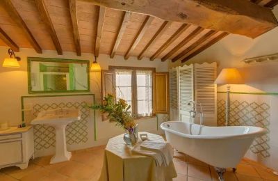 Historic Villa for sale Montaione, Tuscany:  Bathroom