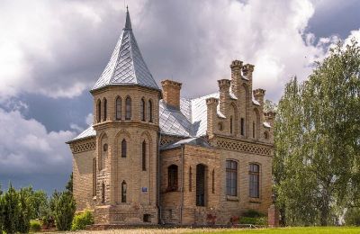 Historic Villa for sale Chmielniki, Kuyavian-Pomeranian Voivodeship:  Front view
