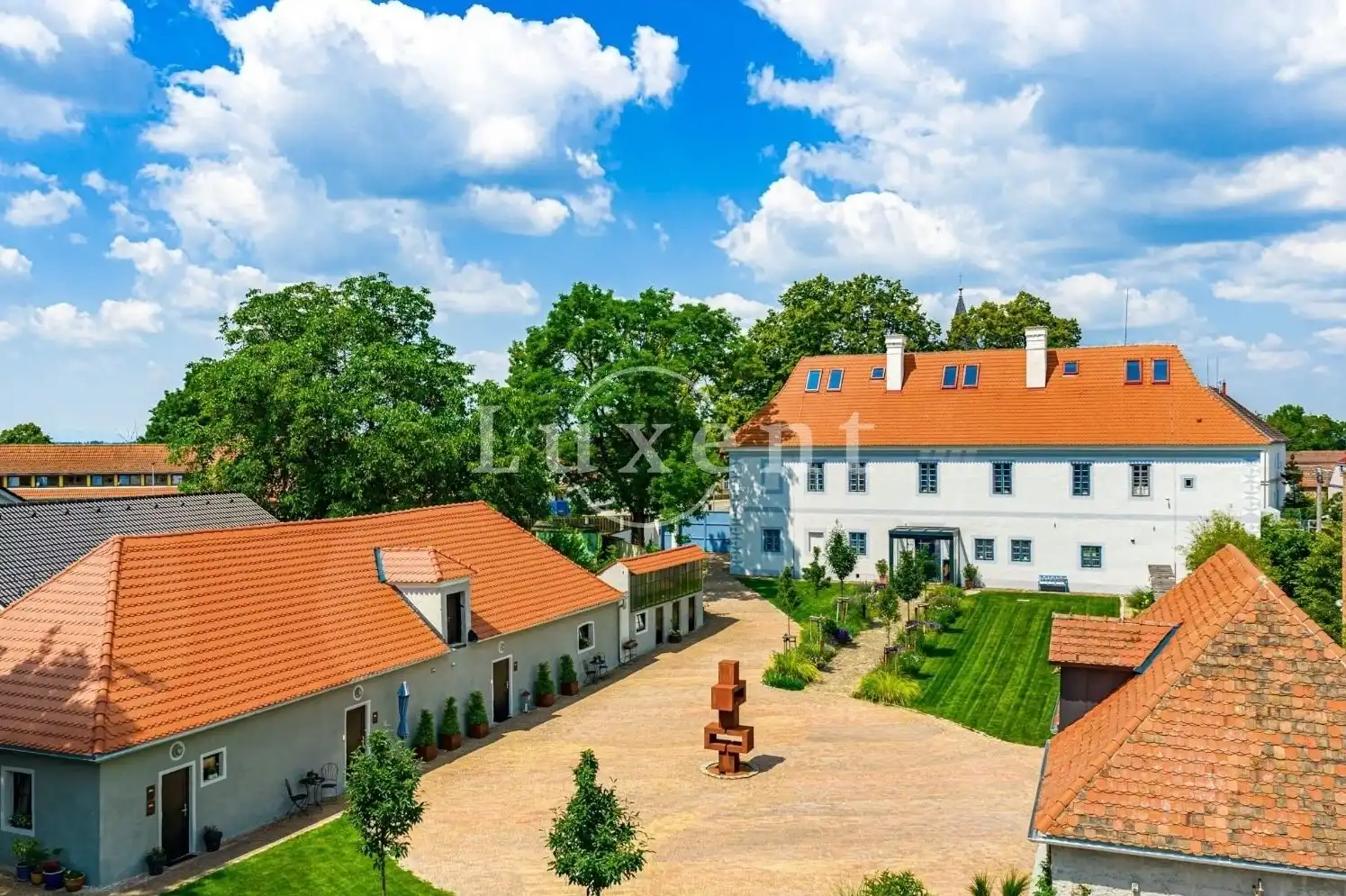 Photos Renovated castle near České Budějovice - excellent energy efficiency