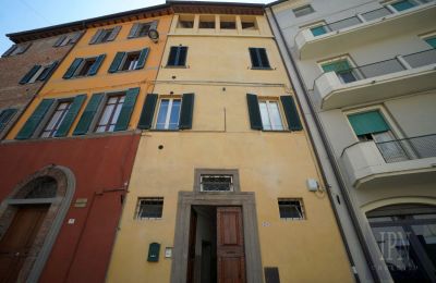 Town House for sale 06019 Umbertide, Piazza 25 Aprile, Umbria, Photo 3/25