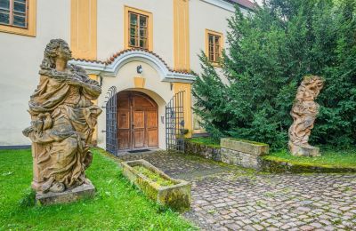 Historic estates, Historic property near Prague: Fortress in Třebotov