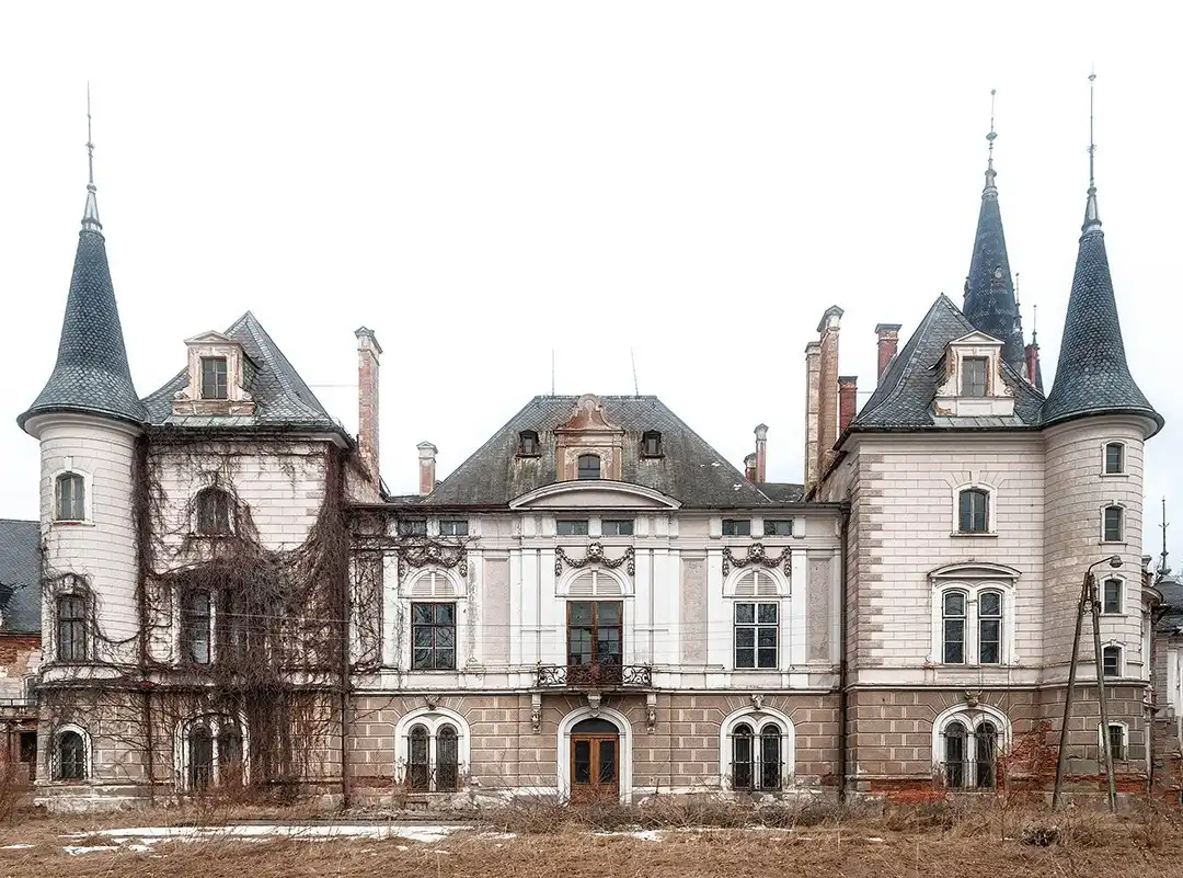 Photos Castle of cultural significance in Poland: Bożków Palace, Lower Silesia