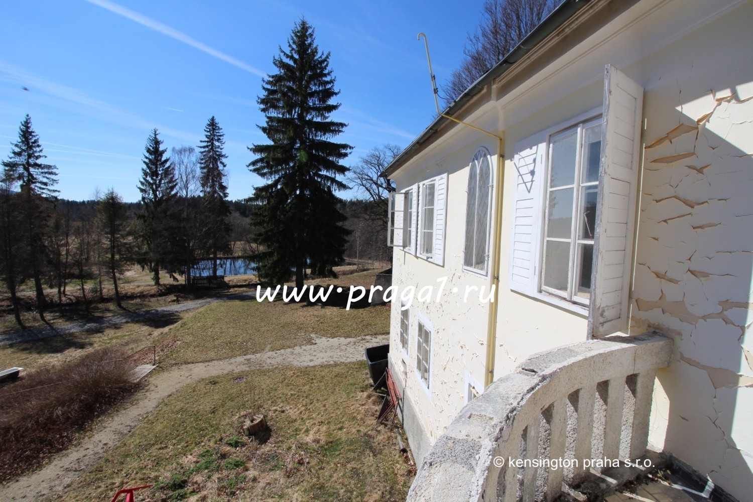 Chateau Lenora sold (No 1275)