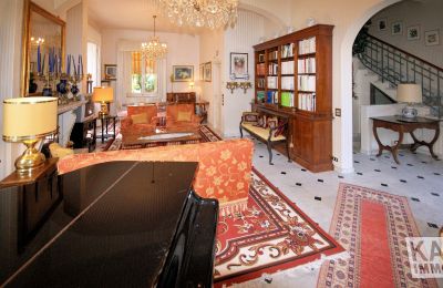 Historic Villa for sale Lucca, Tuscany:  Living Area
