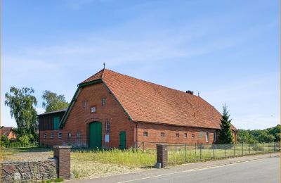 Farmhouse for sale 21493 Elmenhorst, Schleswig-Holstein:  Side view