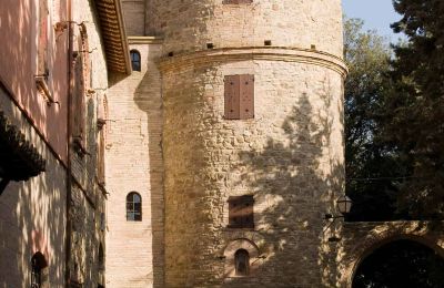 Medieval Castle for sale 06053 Deruta, Umbria:  Tower