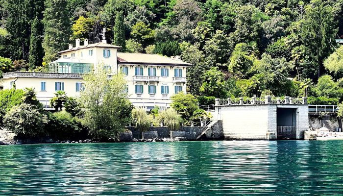 Historic Villa for sale 28824 Oggebbio, Piemont,  Italy