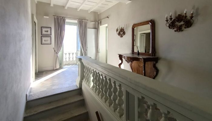 Historic Villa Oggebbio 3