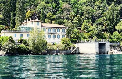 Character Properties, Spacious character villa with private beach and boat dock
